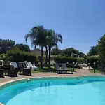 לינה וארוחת בוקר La Vigna קרוביניו