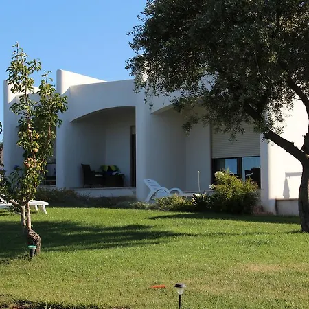 B&B La Vigna 카로비그노