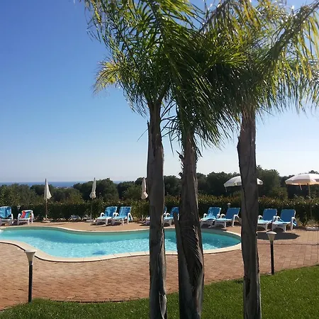 La Vigna 4*